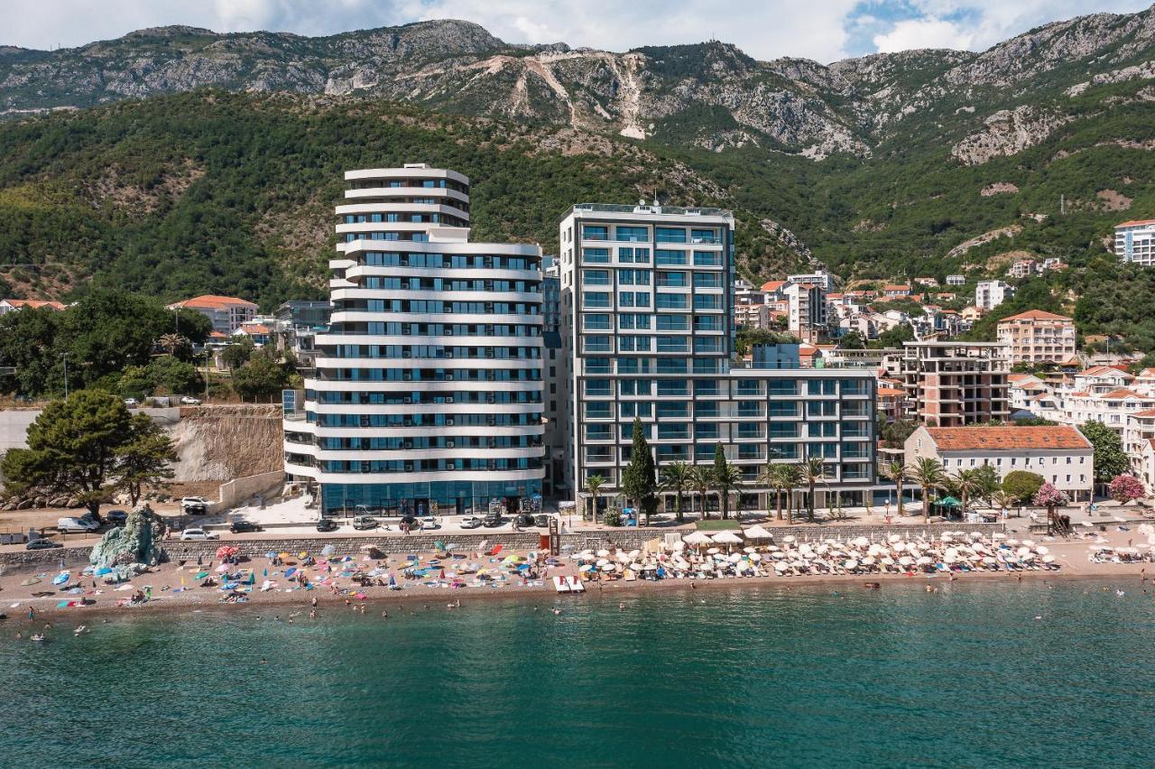 Green Stone Apartments Hotel Rafailovici Exterior photo